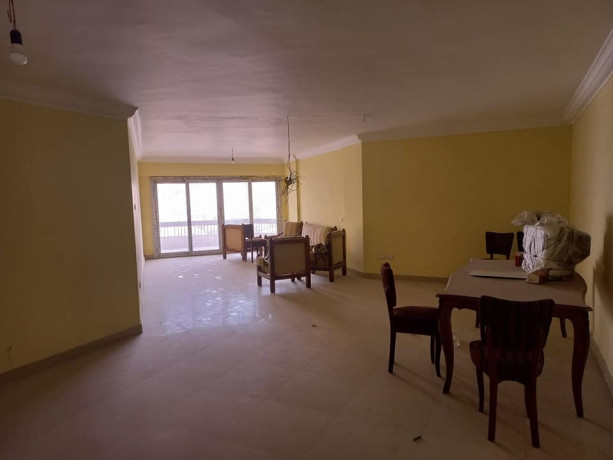 shk-lkt-llbyaa-msgl-fy-zhraaa-almaaady-bgoar-nady-oady-dglh-aaly-alsharaa-alryysy-otslh-tmoyl-aakary-big-1