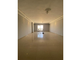 شقه بزهراء المعادي للبيع