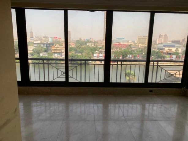 llbyaa-shk-f-afkhm-mokaa-aal-alnyl-aldky-brg-kmyz-big-0