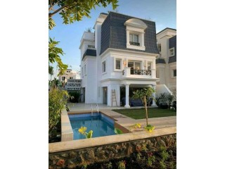 فيلا للبيع في ماونتن ڤيو التجمع الخامس و بالتقسيط حتي 9 سنوات