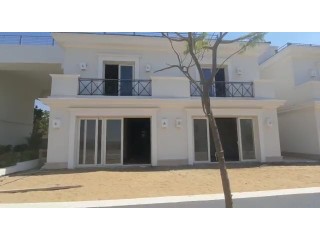 تاون هاوس ريسيل ب ماونتن فيو اى سيتى التجمع الخامس