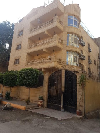 mkr-adary-llaygar-mn-5-adoar-almaaady-big-0