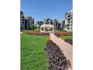 شقة للايجار كمبوند جنة مصر التجمع