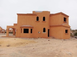 فيلا للبيع في وادي النخيل مصر اسكندرية الصحراوي