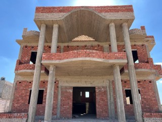 فيلا للبيع في الريف الاوروبي على ارض نصف فدان في الزهراء