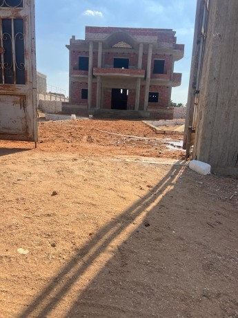 fyla-llbyaa-fy-alryf-alaoroby-aal-ard-nsf-fdan-fy-alzhraaa-big-3