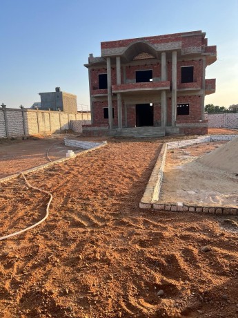 fyla-llbyaa-fy-alryf-alaoroby-aal-ard-nsf-fdan-fy-alzhraaa-big-1