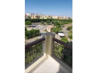 شقة للبيع في كمبوند الصحفيين التجمع فيو مفتوح سكن فوري