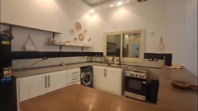 shalyh-llbyaa-fy-alryf-alaoroby-tshtyb-sobr-loks-big-2