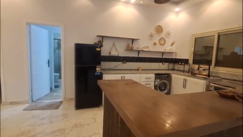 shalyh-llbyaa-fy-alryf-alaoroby-tshtyb-sobr-loks-big-1