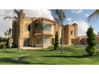 فيلا للبيع في وادي النخيل طريق مصر اسكندرية الصحراوي