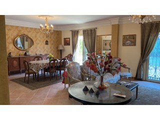 فيلا للبيع في جولف السليمانية تشطيب سوبر لوكس